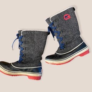 Sorel Tivoli high fleece boots